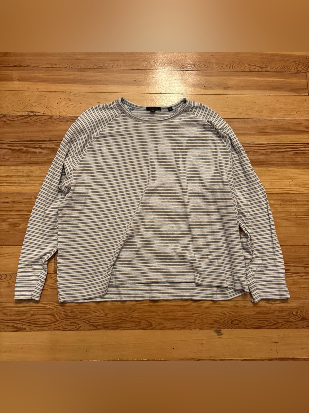 VINCE Women's Blue Stripped Long Sleeve Lightweight Tee Shirt Size XL Raglan